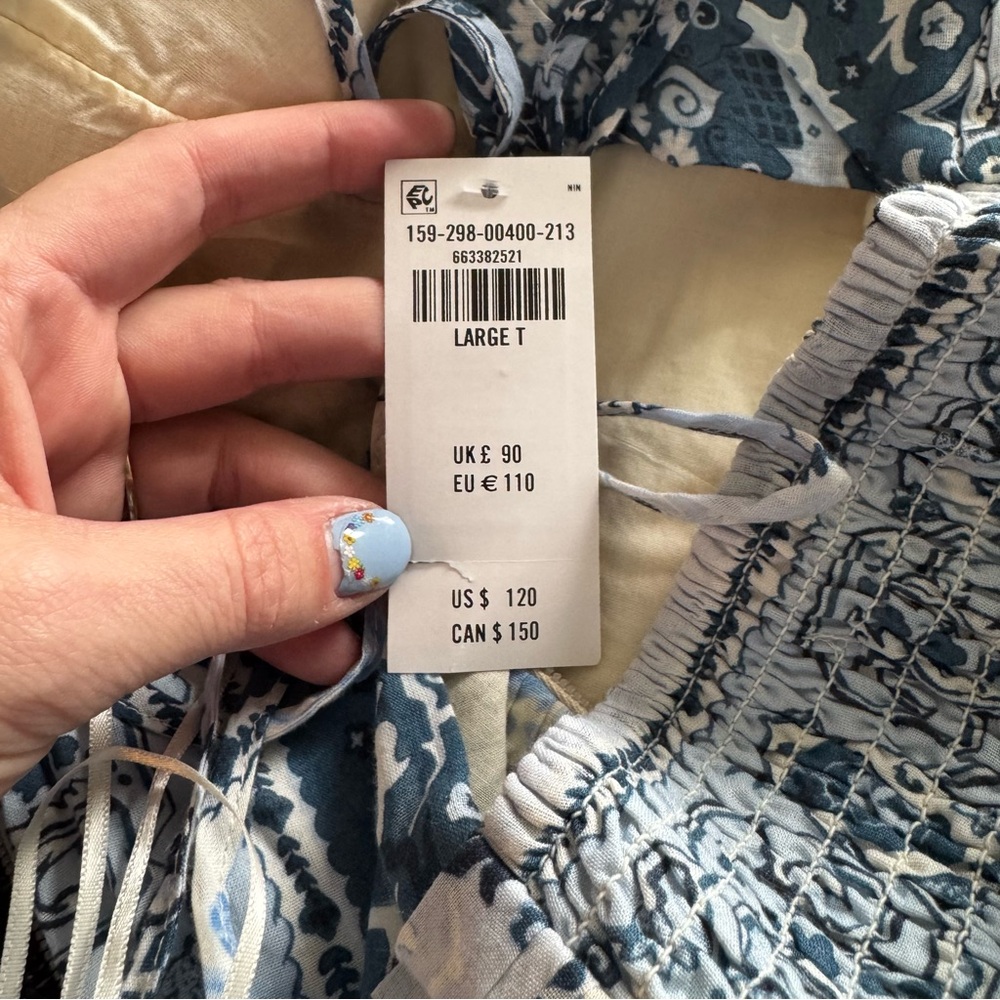 Abercrombie & Fitch Bra-Free Flowy Tie-Back Maxi
Dress size Large tall nwt - Picture 15 of 15